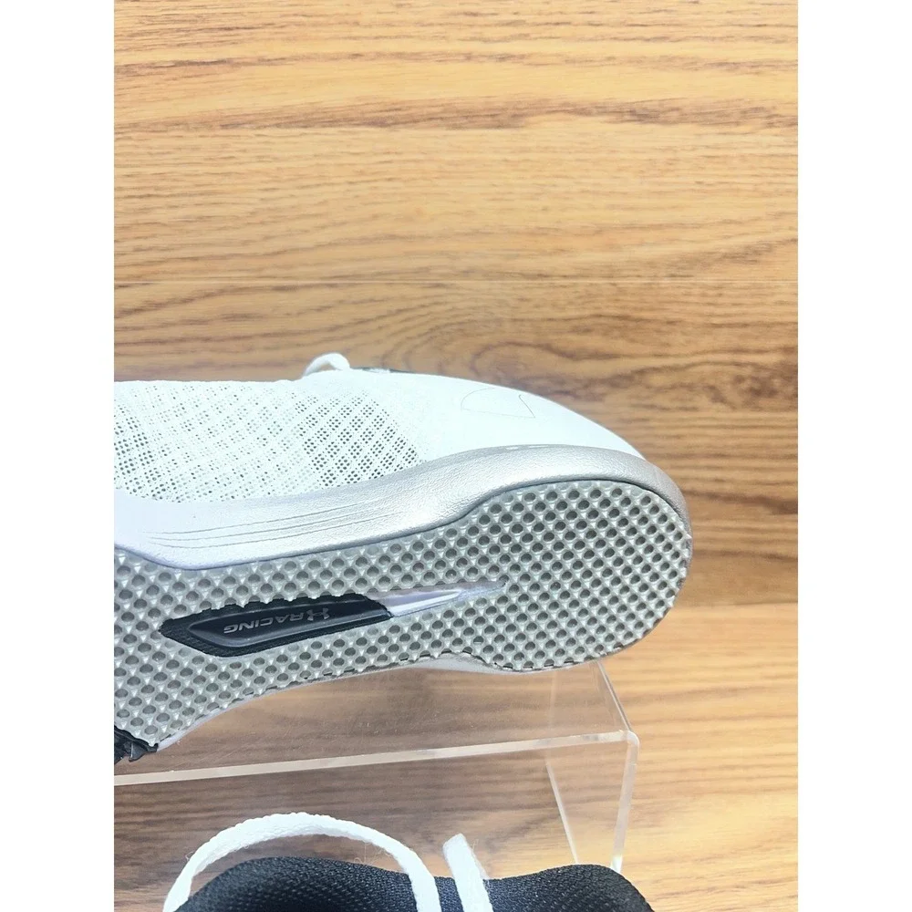 Unisex Under Armour Kick Distance 4 Track Spikes White sz. M10/W11.5 3025460-100
